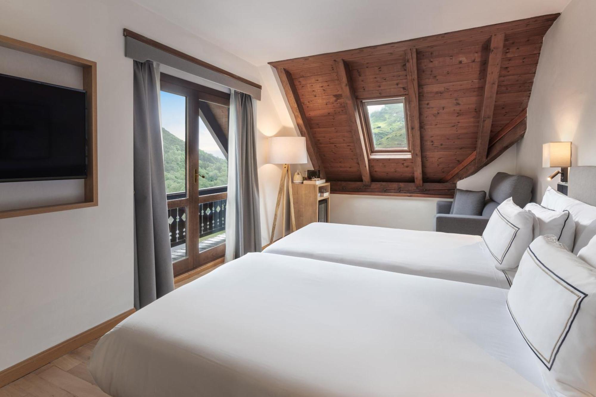 Melia De Tredos Hotel ภายนอก รูปภาพ